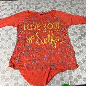 Sugar High Small Love Your Selfie Hi Low 3/4 Sleeve Top